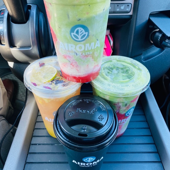 Meet your Posher, Minnie - Picture 1 of 1